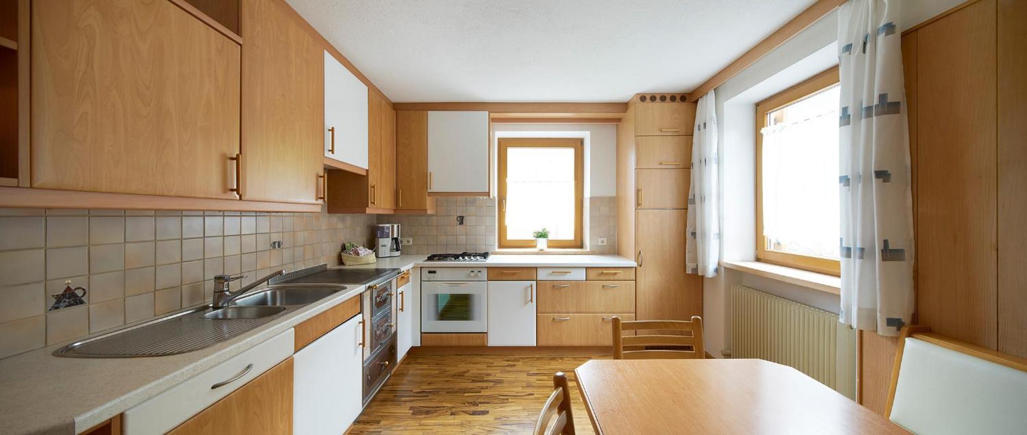 Stroblhof Apartment *